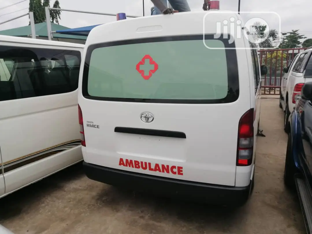 Toyota HiAce 2014
