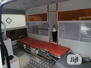 Toyota HiAce 2014