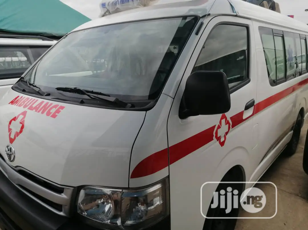 Toyota HiAce 2014