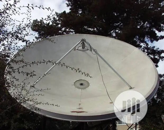 Satellites Installations