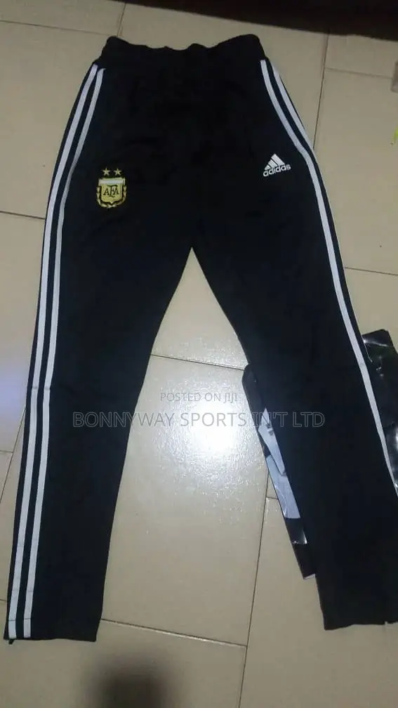 Adidas Trackdown