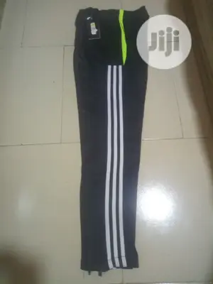 Adidas Track Down