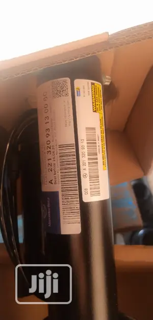 Mercedes-Benz Airmatic Front Strut/Shock, W221 S-Class (S350, S450).