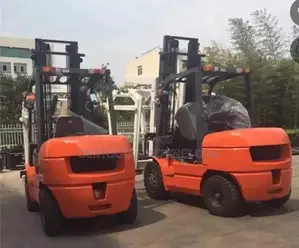 3 Tons Mobile Forklift