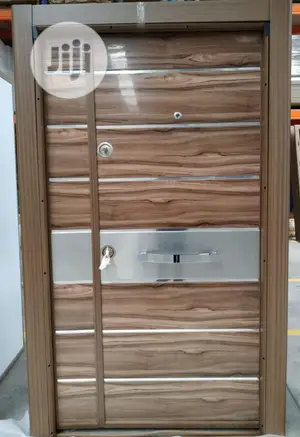 Claskal Wood Door