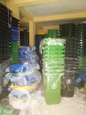 240 Liter Wheelie Bin Containers for Garbage Removal