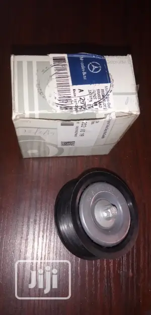 Mercedes Benz Engine Serpentine, Belt Roller