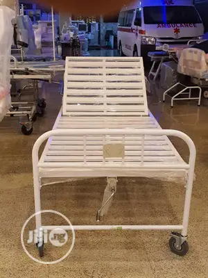 Supermax High Quality Hospital Bed Manuel