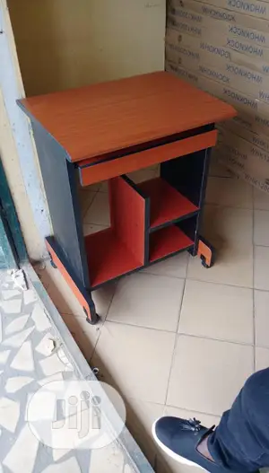 Computer Table