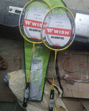 Wish Badminton Racket Rqo