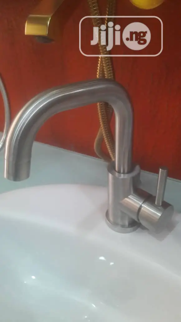 Mixer For Basin And Sink