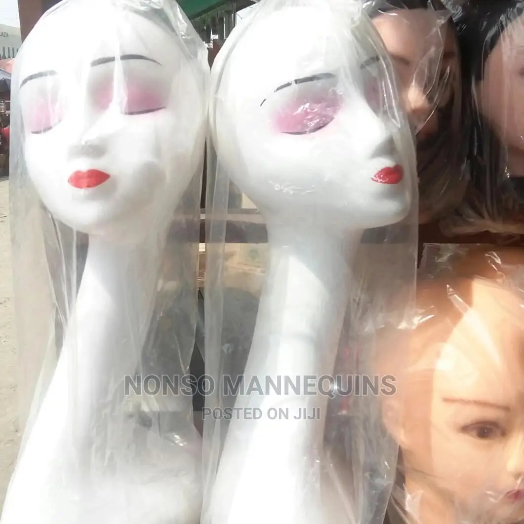 Head Mannequins