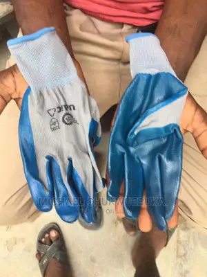 Hand Glove