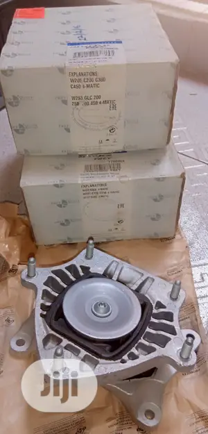 MERCEDES BENZ Gear Box Mount/Seat