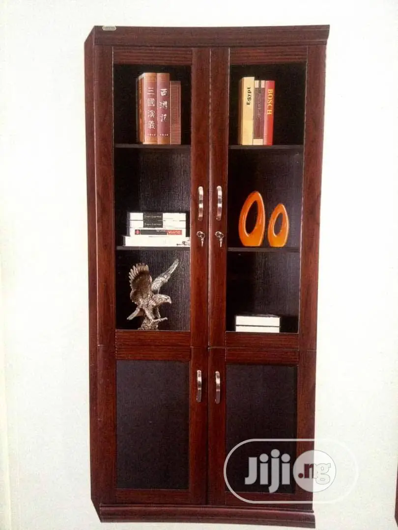 Wooden Bookshelve