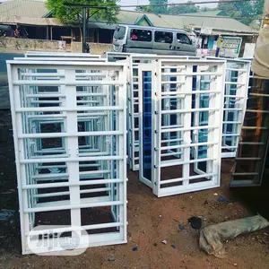 Casement Aluminum Windows With Protector and Net