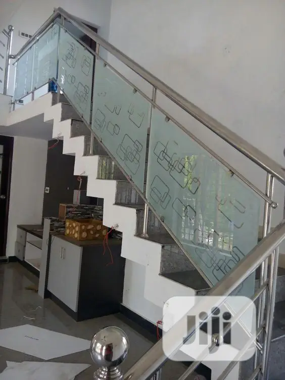 Glass Hand Rails