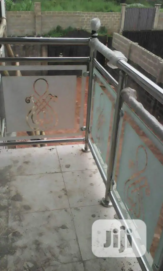 Glass Hand Rails