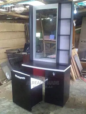 Different Types Of Dressing Mirror