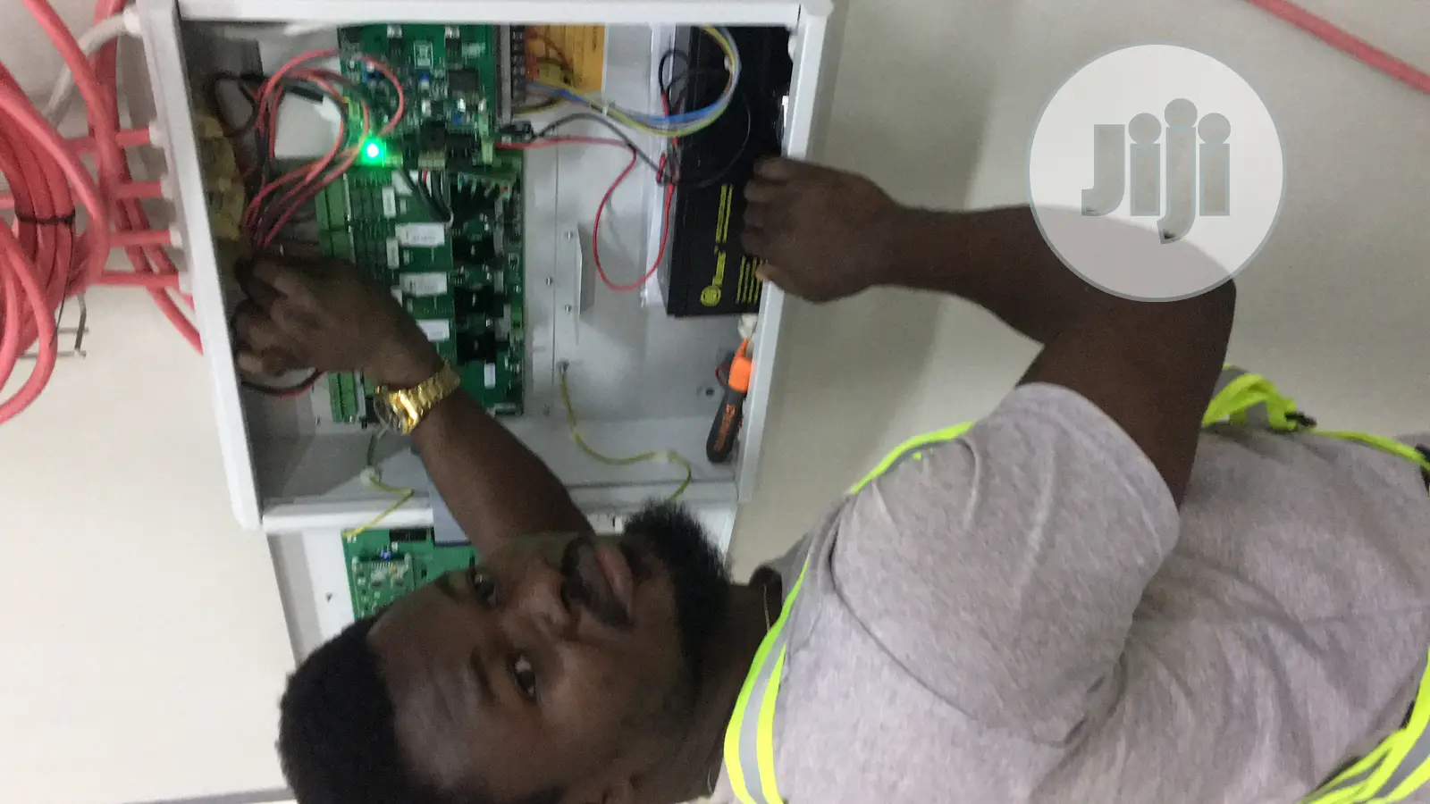 Access Control,CCTV,Data Voice,Fire Alarm,Burglary $ FM200