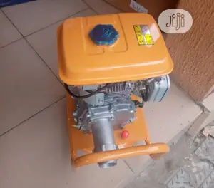 Concrete Vibrator Machine