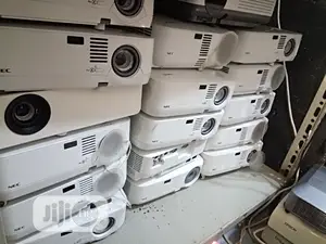 Clean London Used Projector With Excellent Image