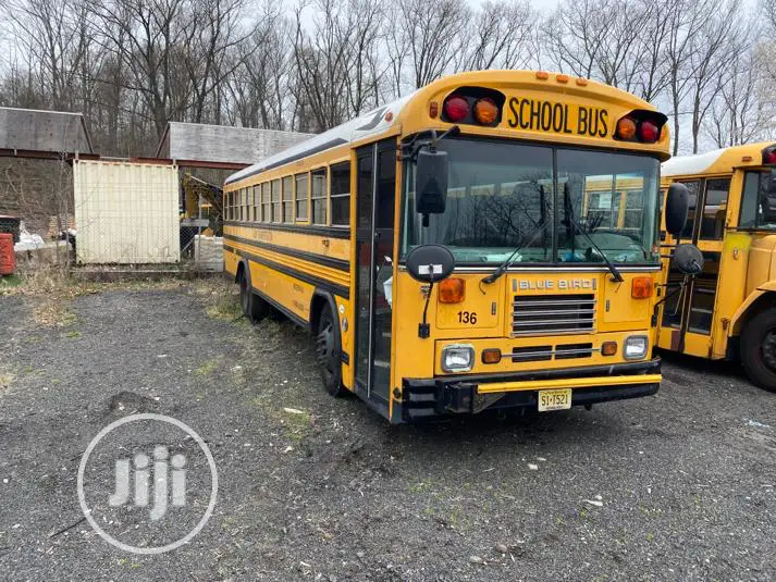 Blue Bird All American 2004 Yellow