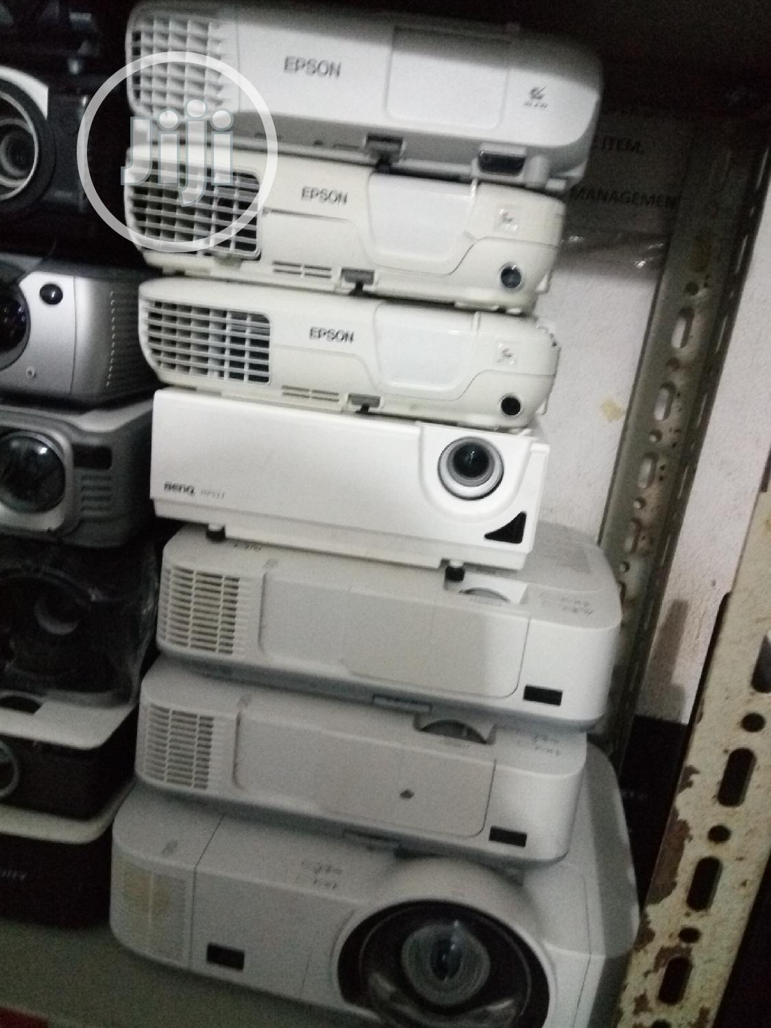 Super Fairly Used Projector in Nigeria