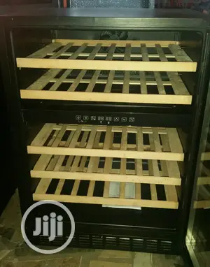 Wine Chiller Display Fridge.
