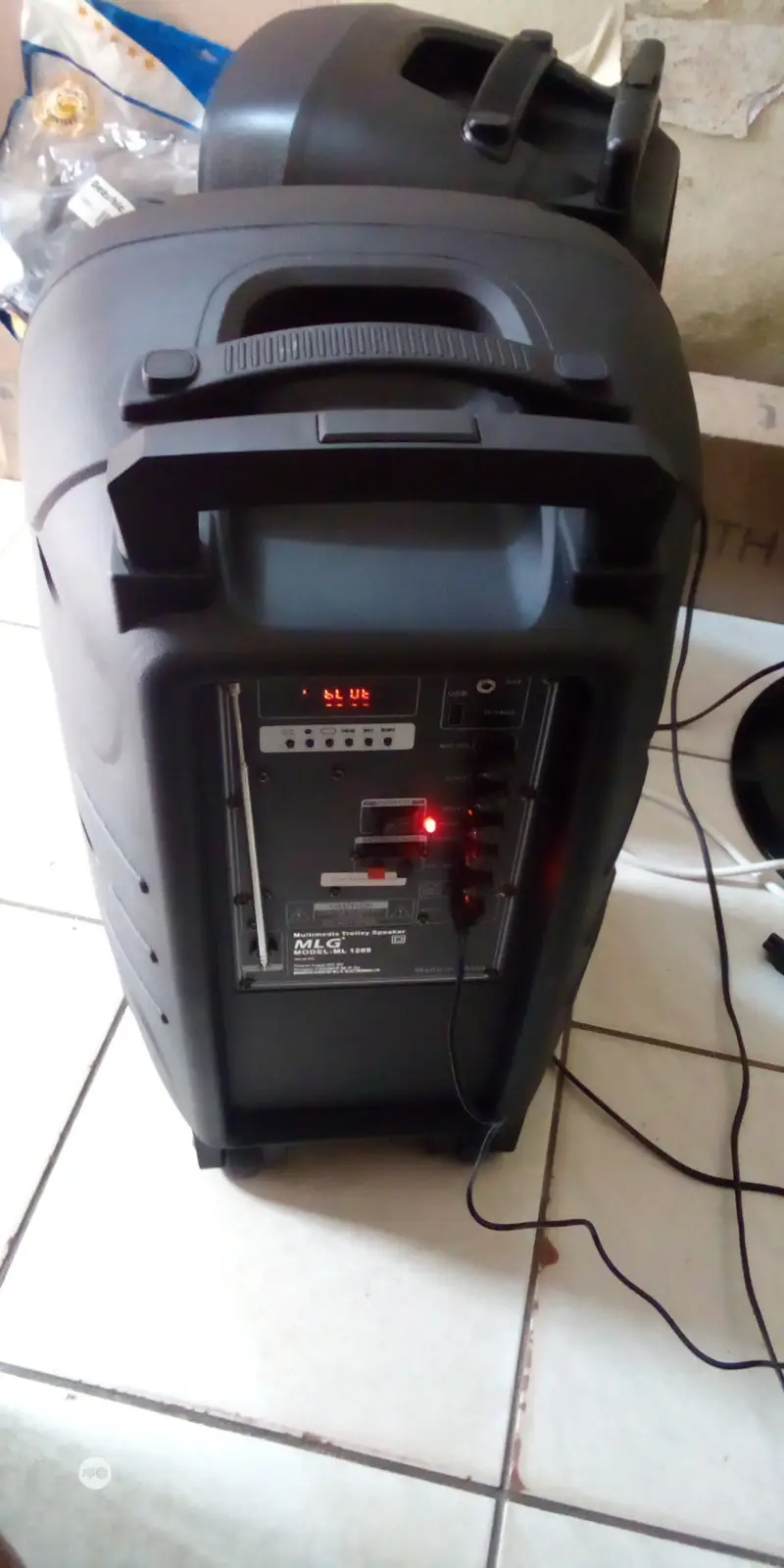 Amazing Sounds Bluetooth Speaker