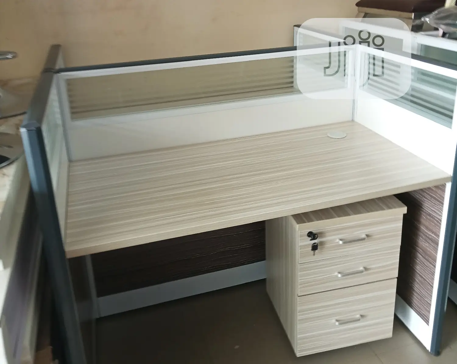 Work Station