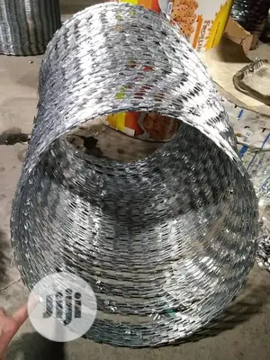 Hot Dip Galvanised Razor Wire