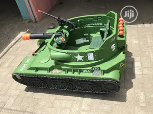 Neatly Used 24 Volt Thunder Tank