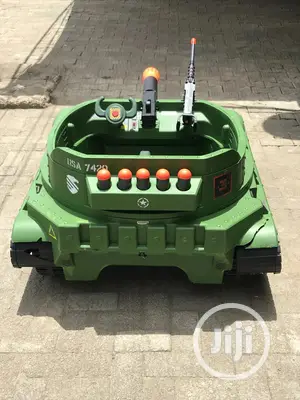 Neatly Used 24 Volt Thunder Tank