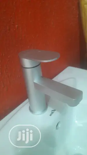 Mixer For Basin And Sink