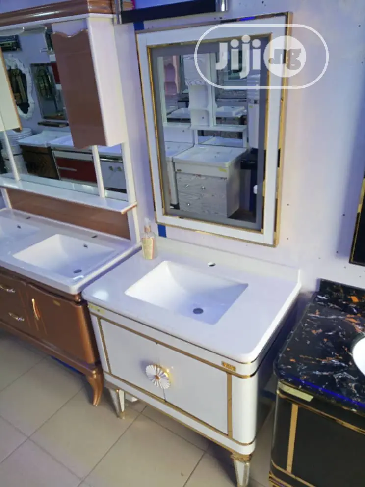 Luxury Cabinet Basin