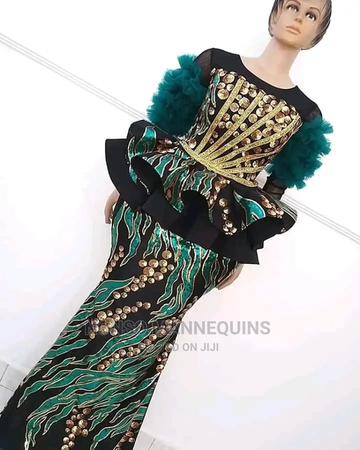 Woman Mannequins