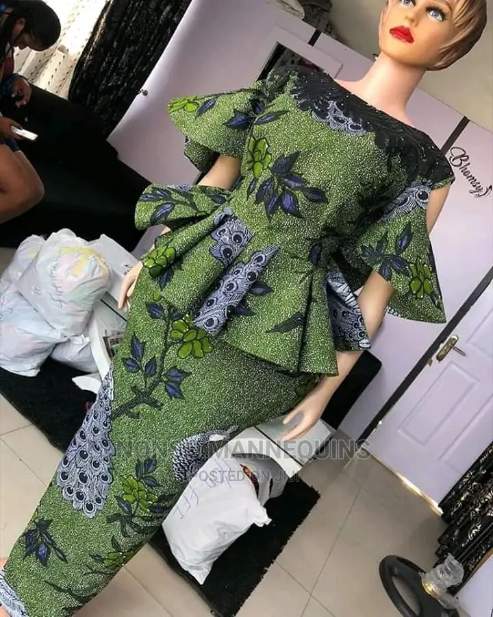 Woman Mannequins