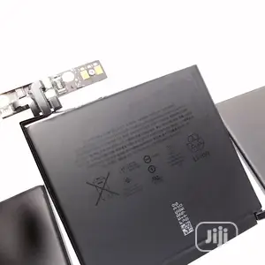 Apple Macbook Pro 13′′ A1708 EMC 2978 Mid 2017 Battery