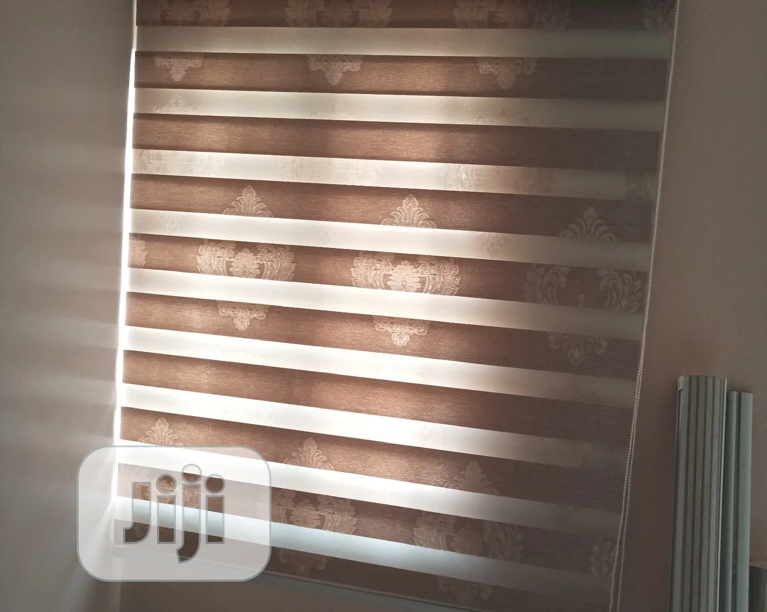 Day and Night Window Blind