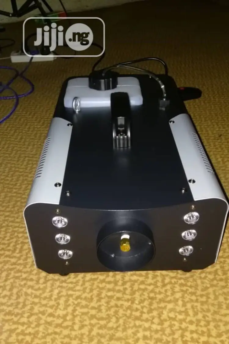 1500w Fog Machine With Led Effects
