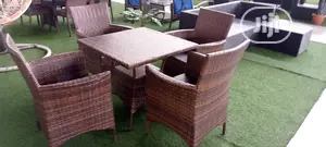Executive Chair For Hotel Room And Pallor Bar