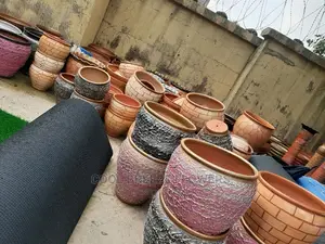 Solid And Durable Pots