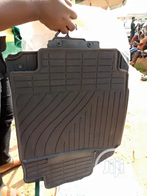 Camry Footmat