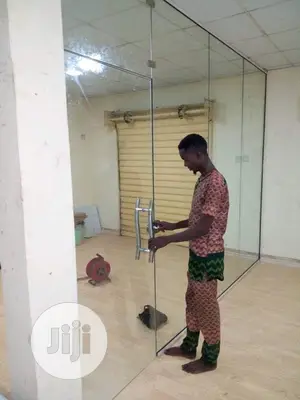 Frameless Glass Partitioning and Door