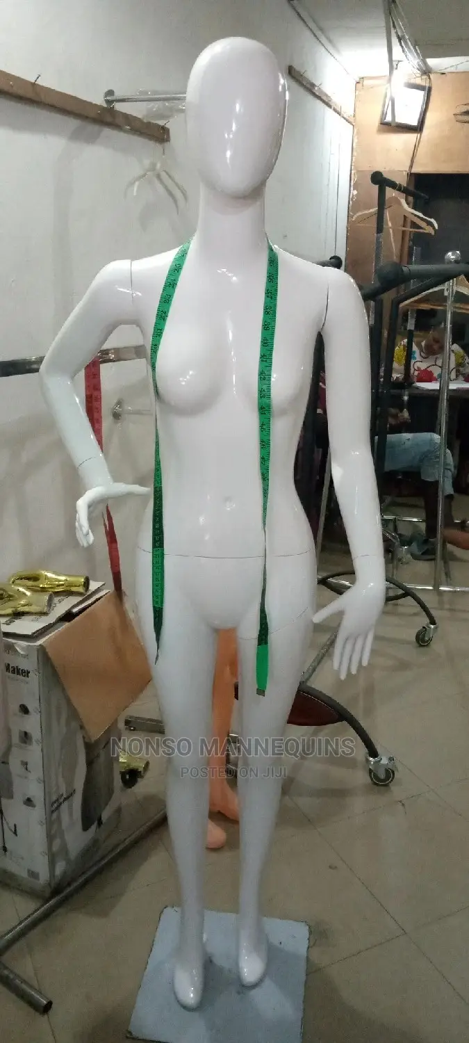 Faceless Glossy White Size 8