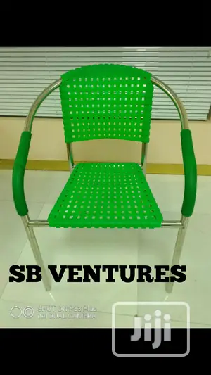 Steel Chair With Comfortable Fibre Weave