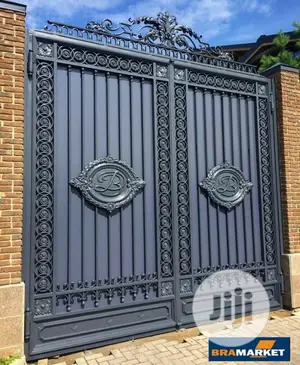 Lustrous Gate