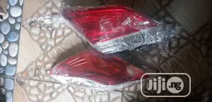 Booth Light Toyota Avalon Model