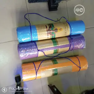 Portable Yoga Mat With Rope Hanger